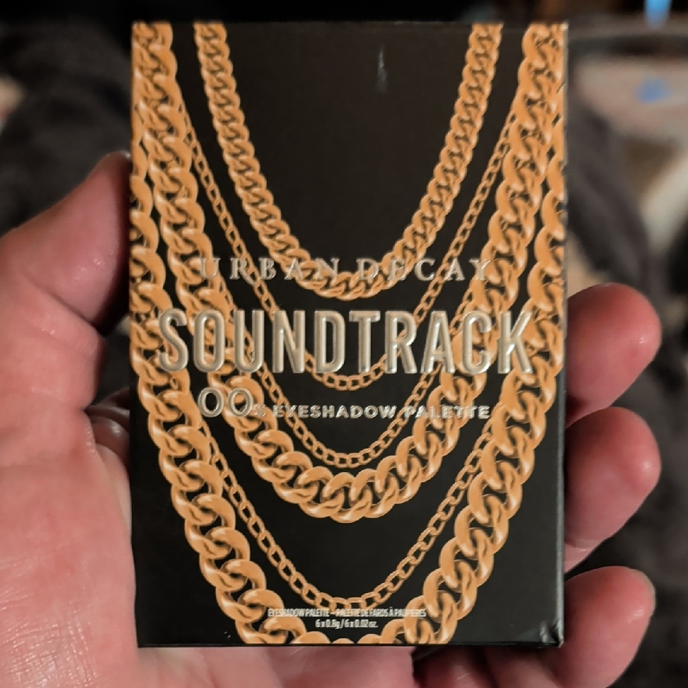 Urban Decay Soundtrack Palette with Gold Chains